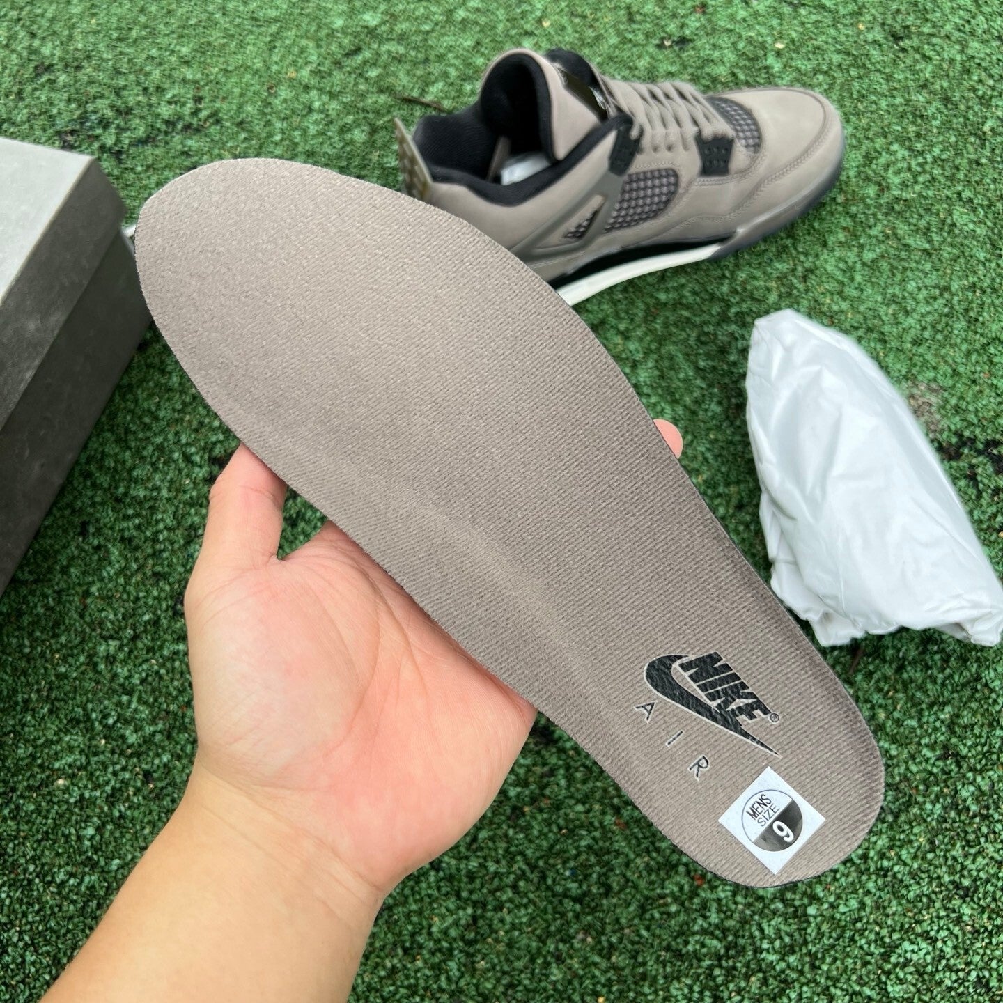 Jordan Retro 4 Cave Stone