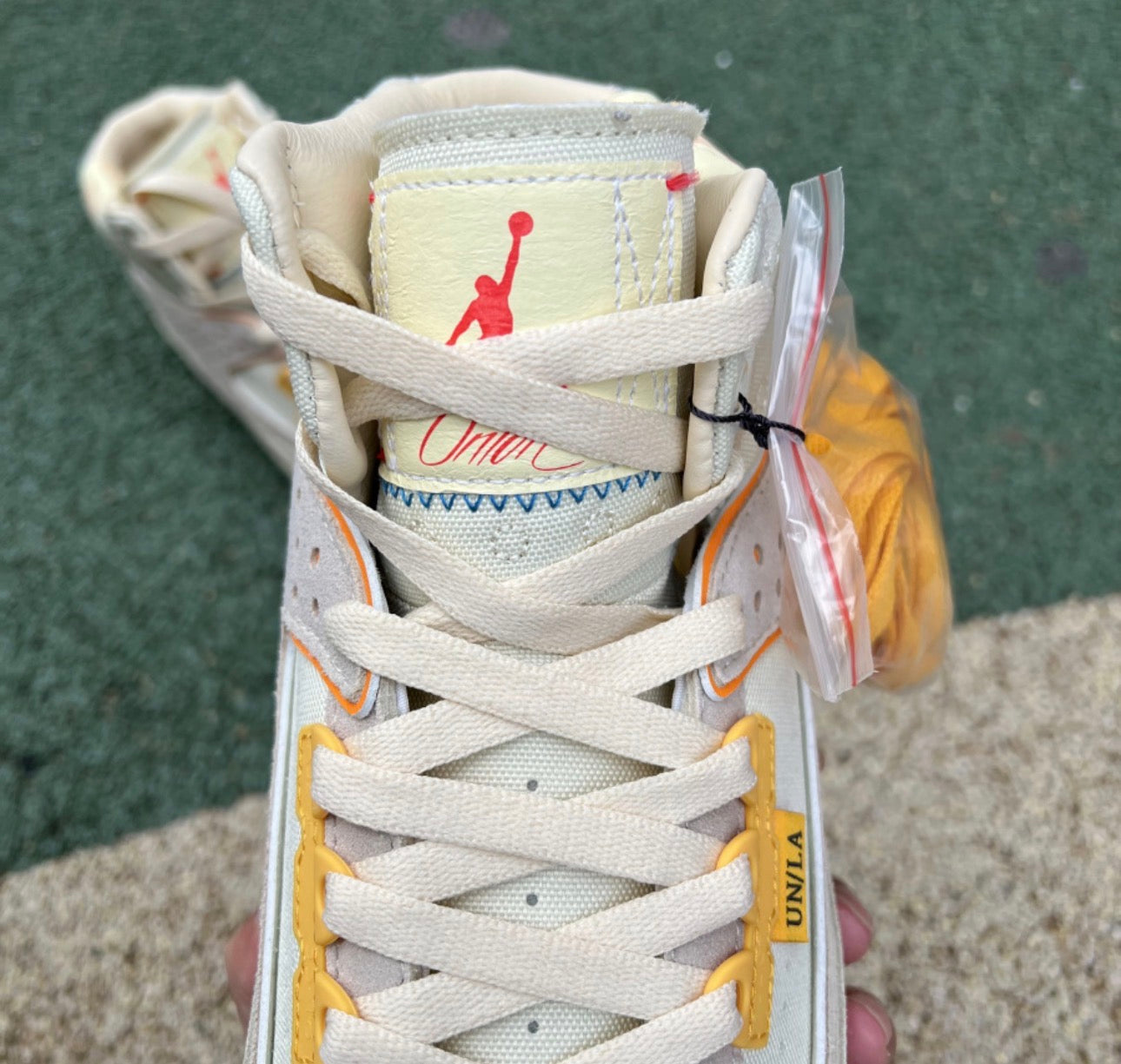 Jordan Retro 2 x Union