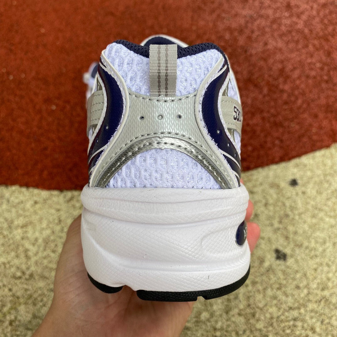 New Balance 530 Plateado y Azul
