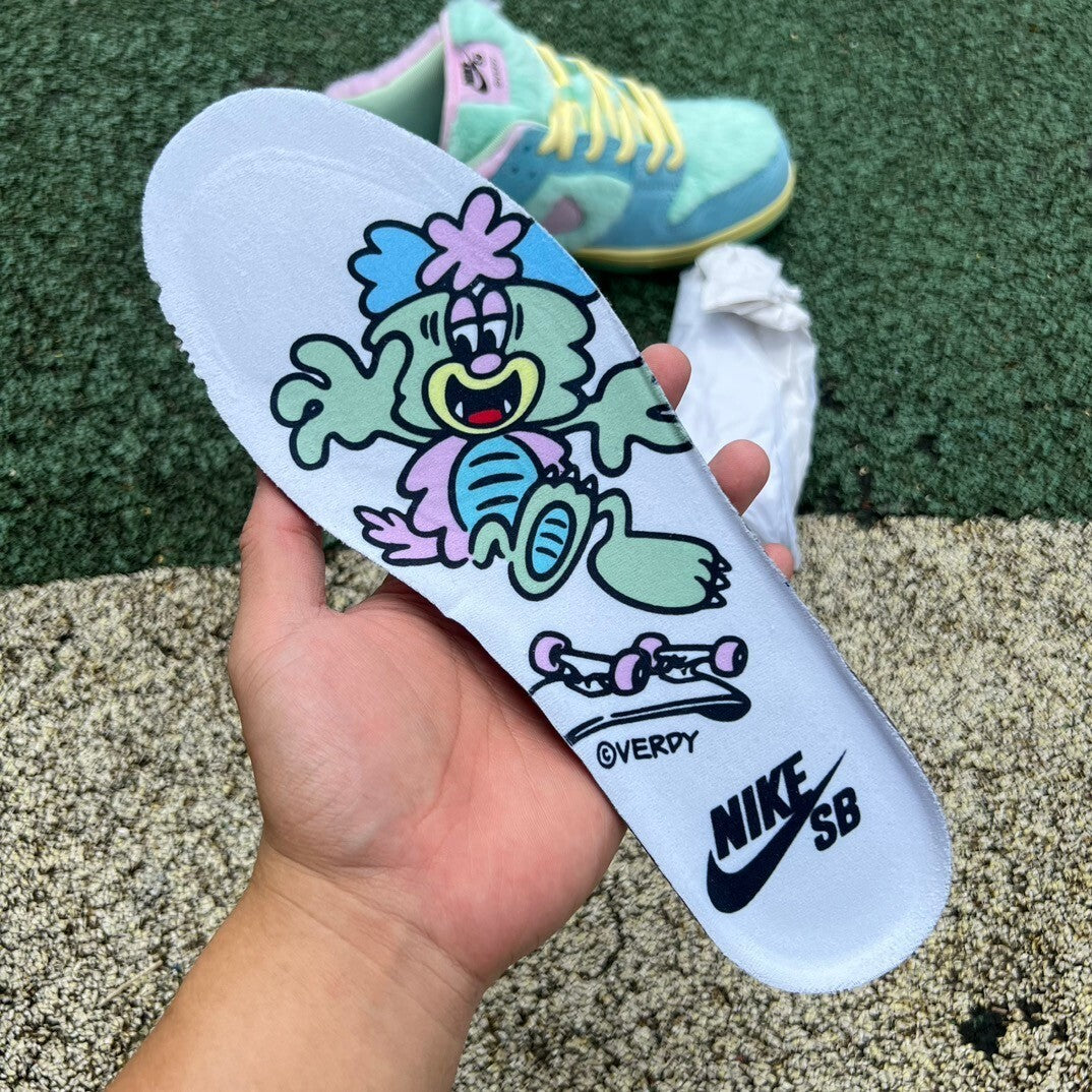 SB Dunk x Verdy