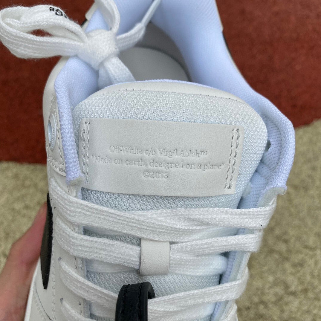 Off White Low Tops Blanco