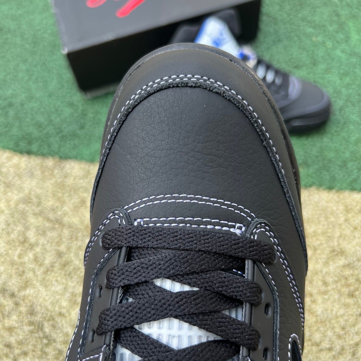 Jordan Retro 5 Awake Negro
