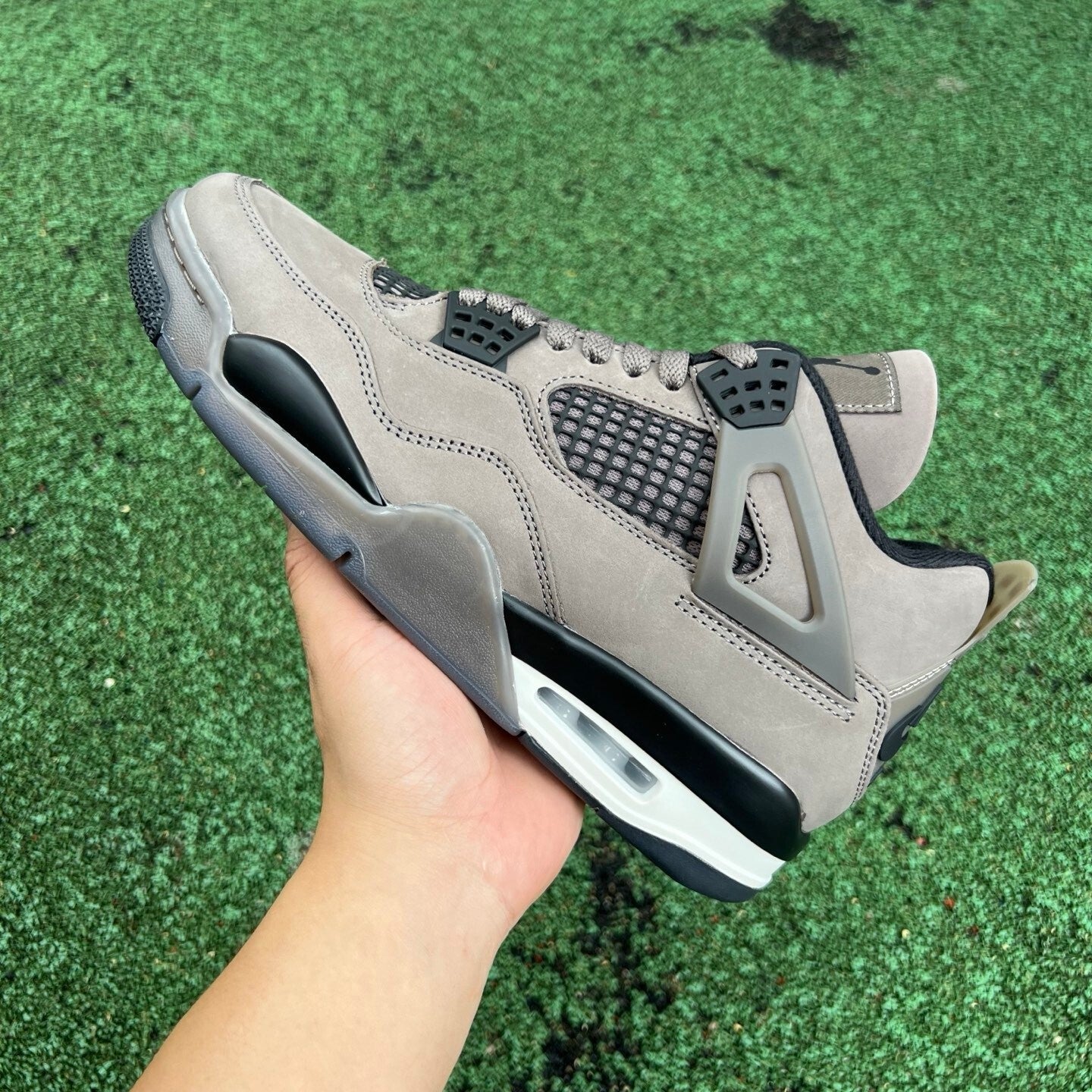 Jordan Retro 4 Cave Stone