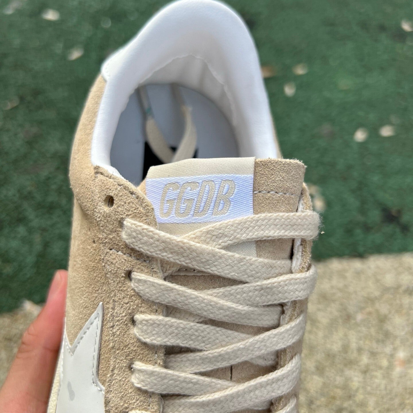Golden Goose Ballstar Beige