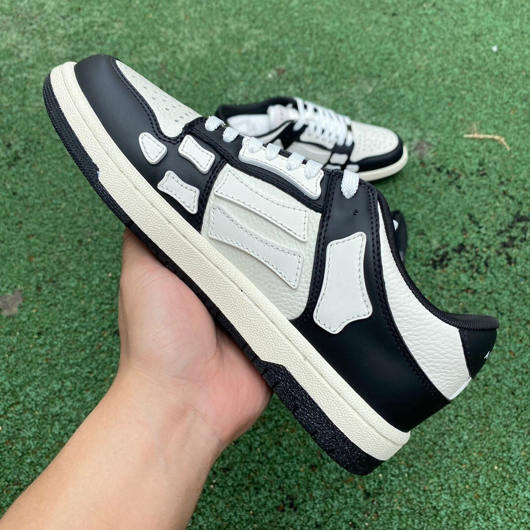 Amiri Skel Negro y Blanco