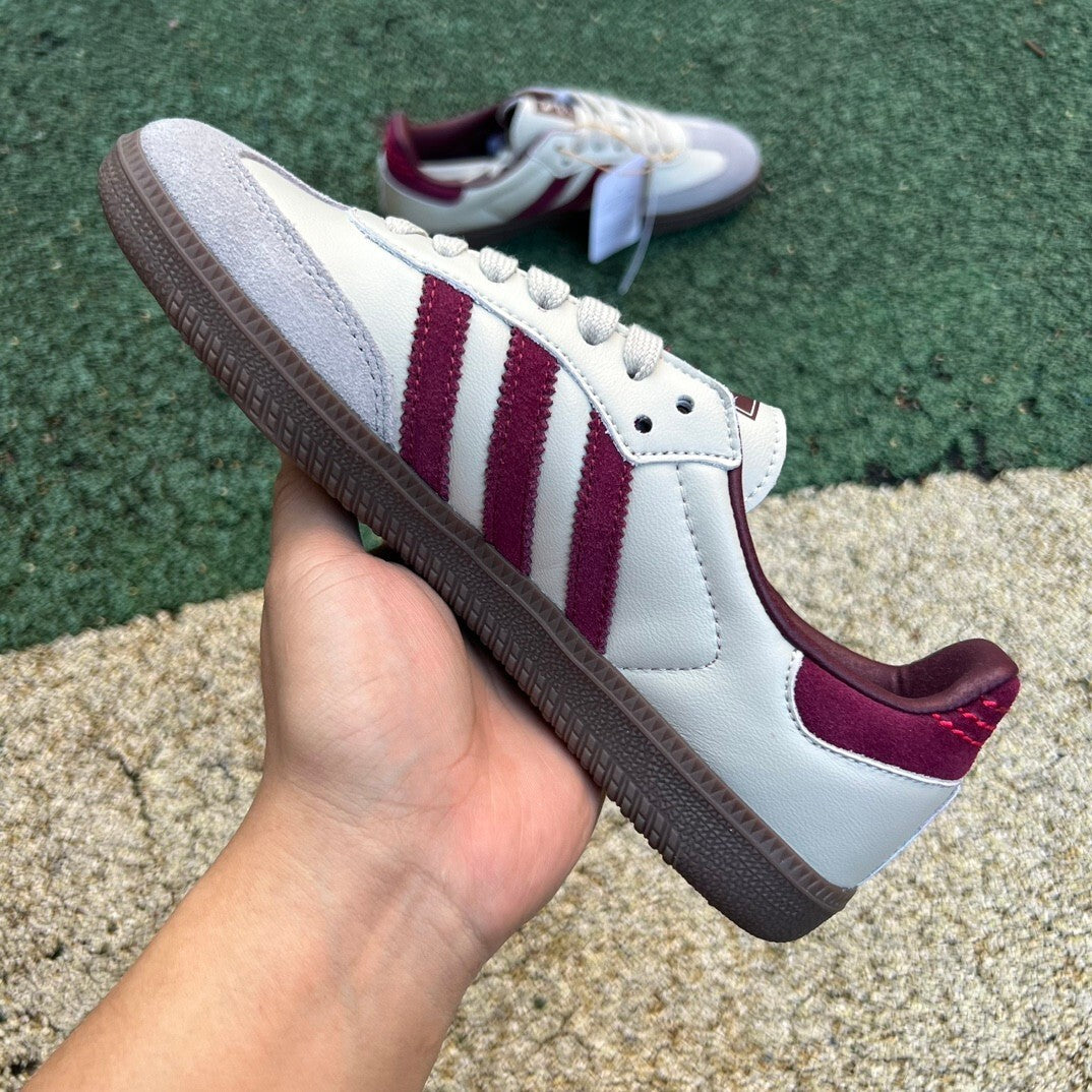 Samba Blanco y Vinotinto