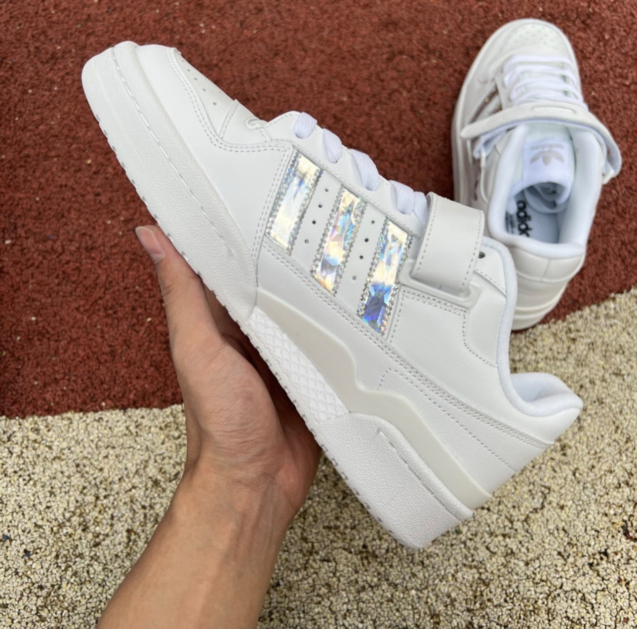 Forum Low Blanco con Brillante