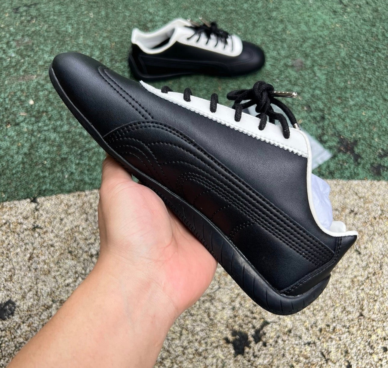 Puma Speedcat Negro y Blanco