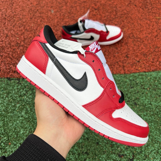 Jordan Retro 1 Low Classic Red