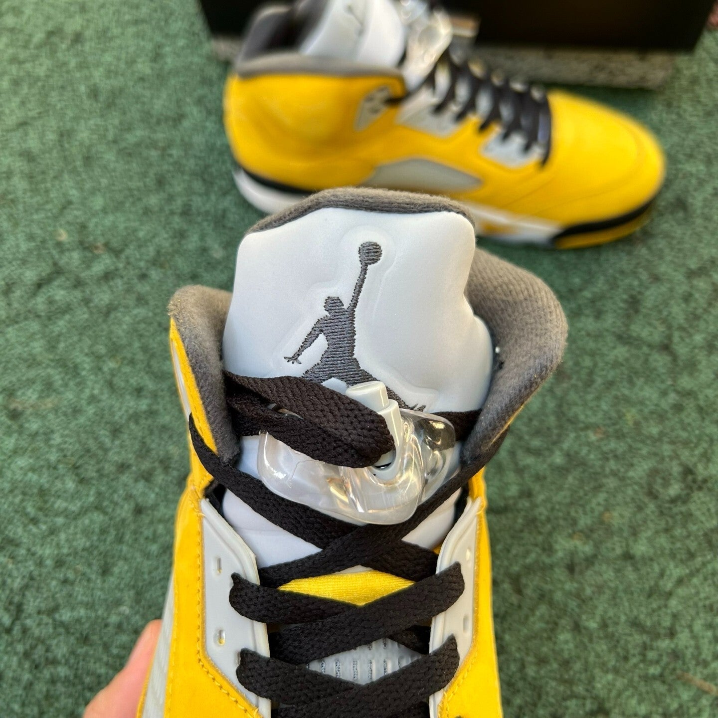 Jordan Retro 5 Tokio