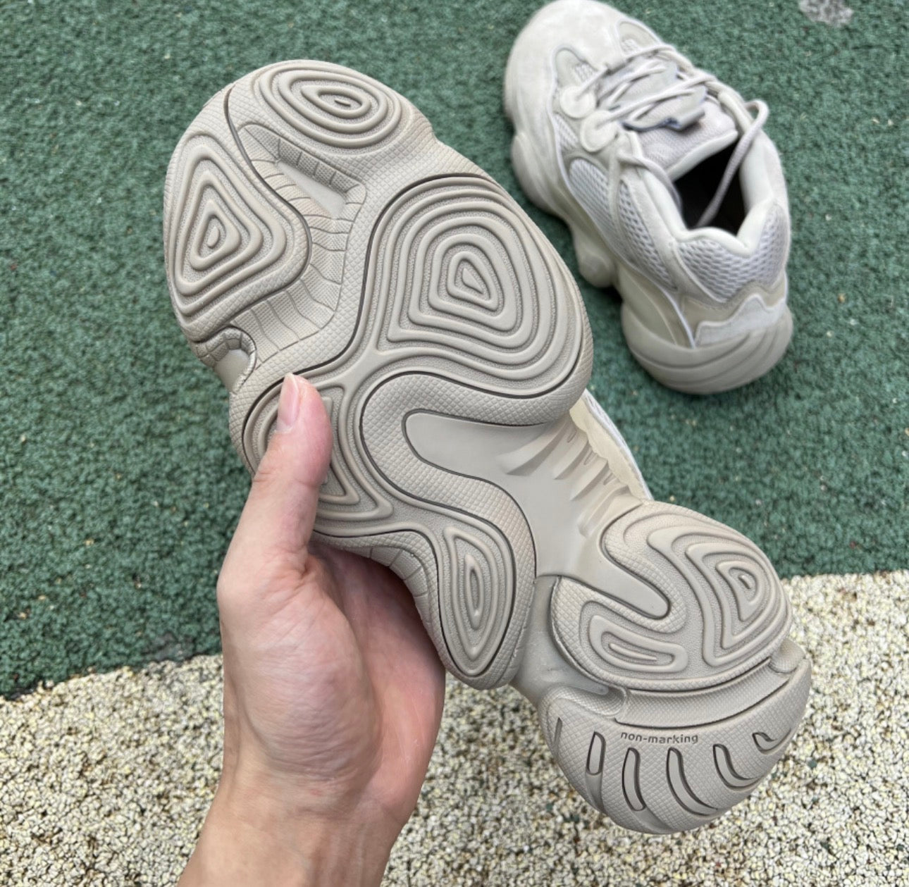Yeezy 500 Gris Claro