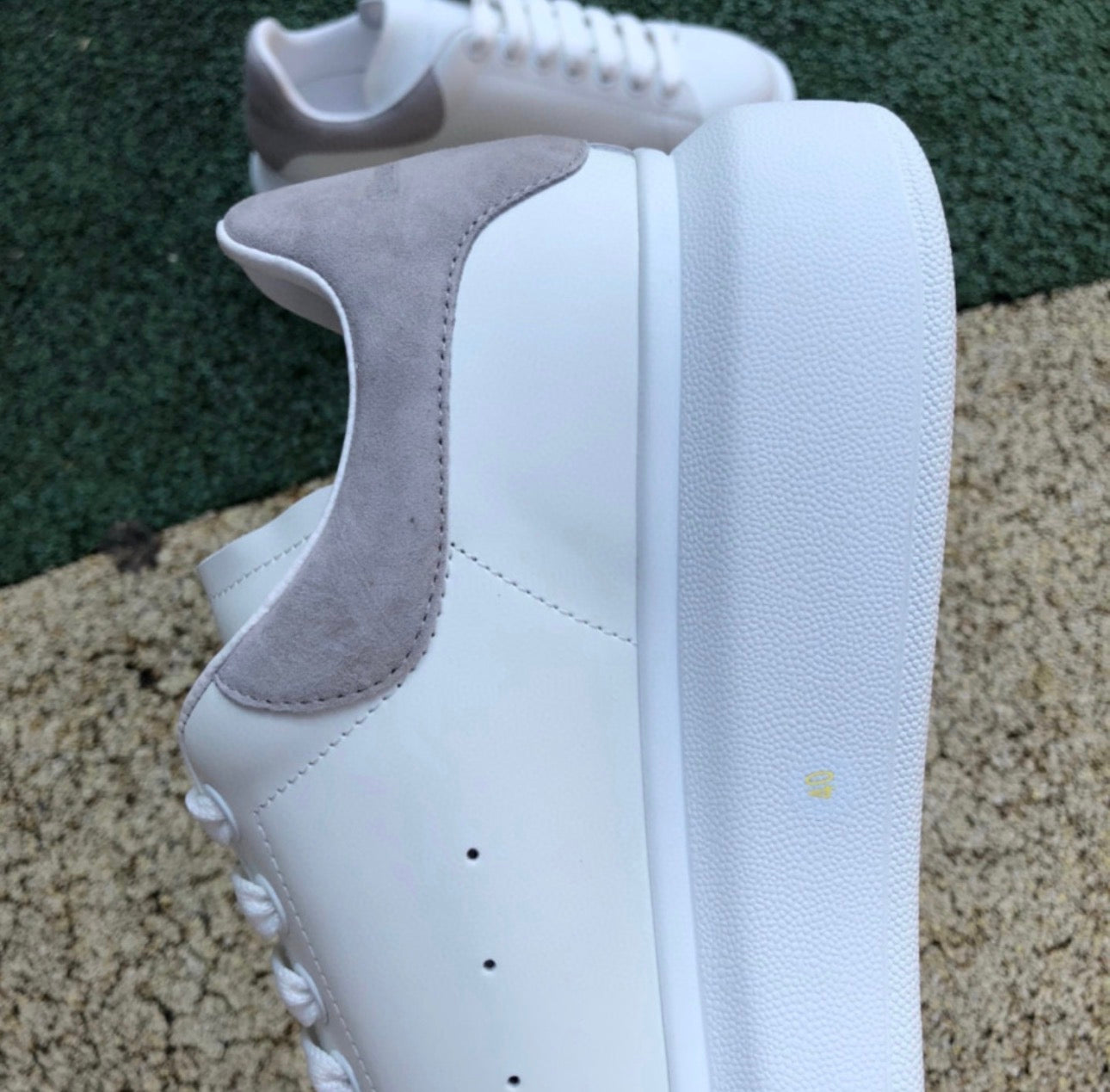 Alexander McQueen Gris Ratón