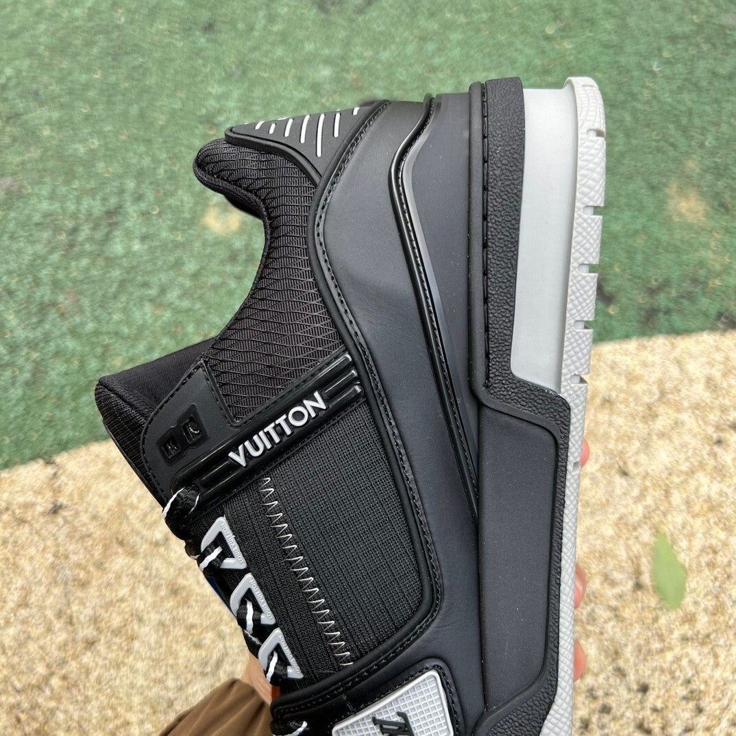 Louis Vuitton Trainer Negro