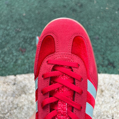 Gazelle Rojo