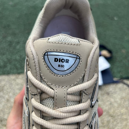 Dior B30 Beige y Amarillo
