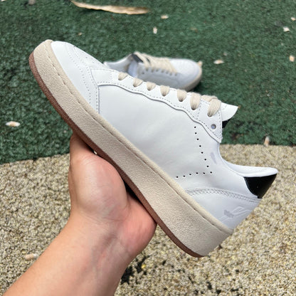 Golden Goose Ballstar Blanco y Negro