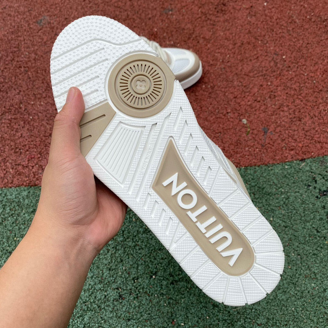 Louis Vuitton Skate Beige