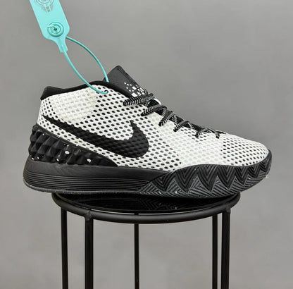 Nike Kyrie 1 Grey Black