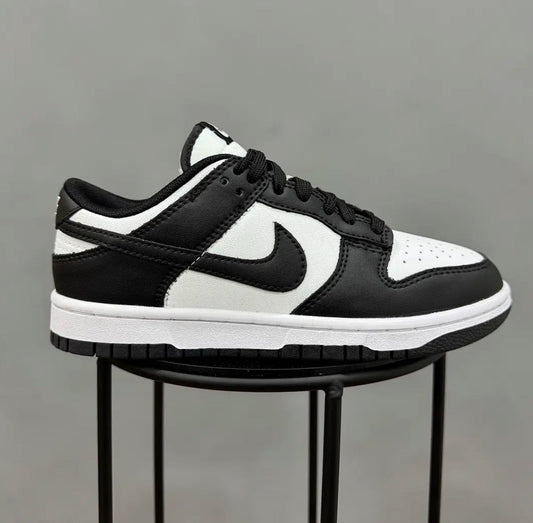 Nike Sb Dunk Panda Classic