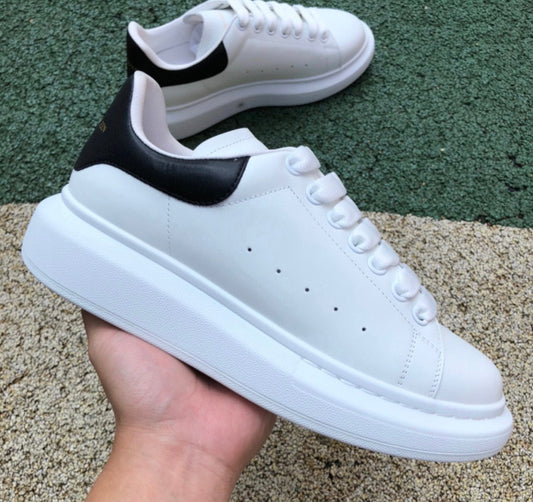Alexander McQueen Blanco y Negro Cuero