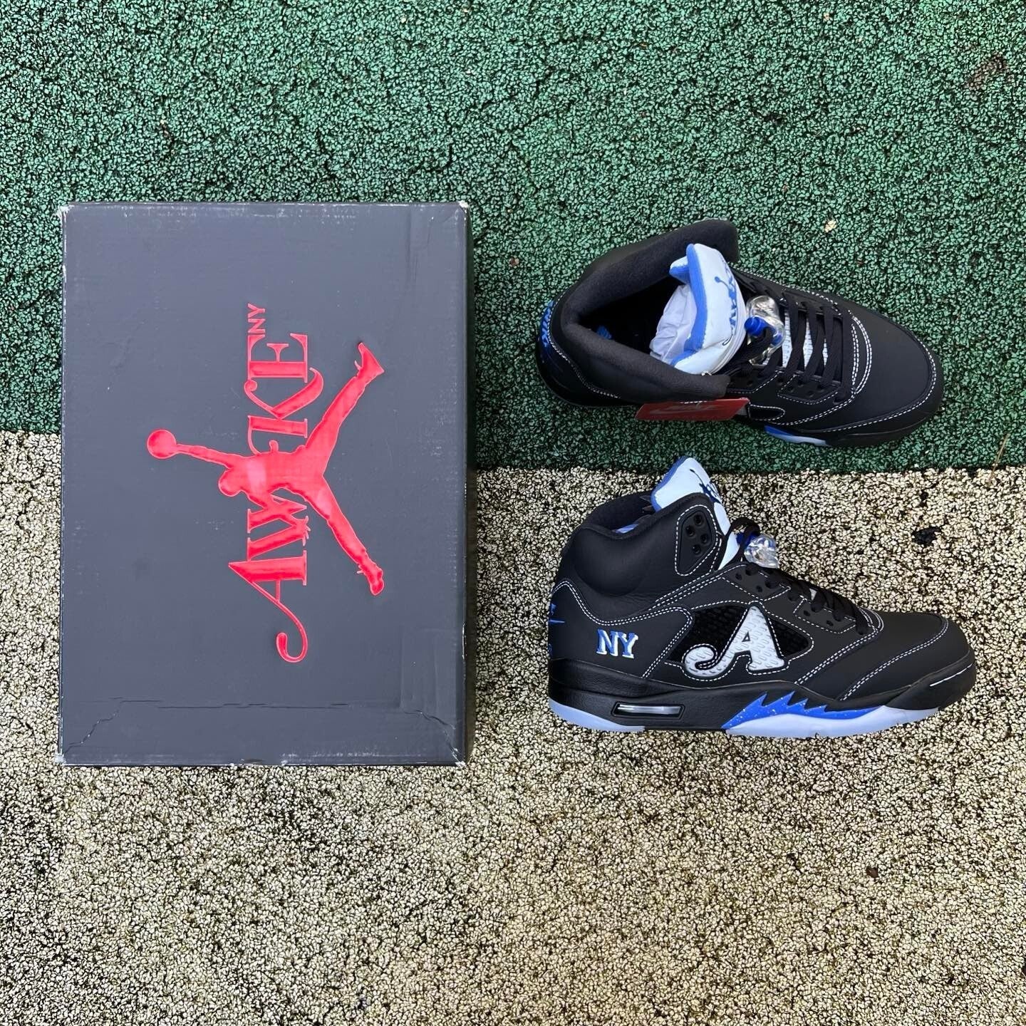 Jordan Retro 5 Awake Negro