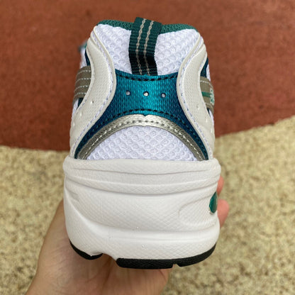 New Balance 530 Verde