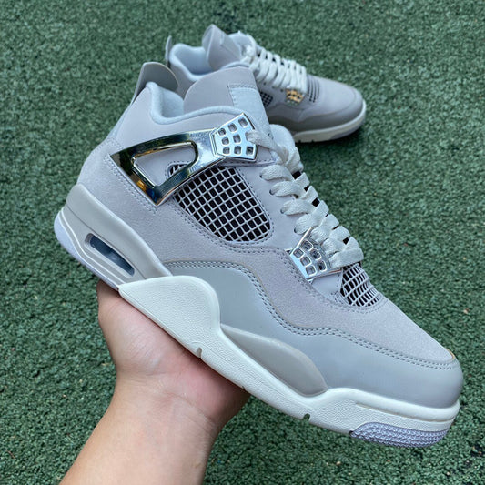 Jordan Retro 4 Frozen Moments