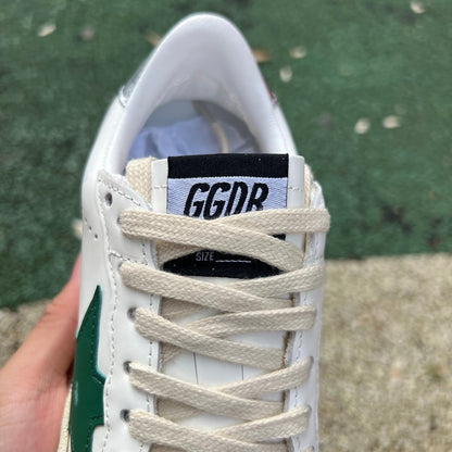 Golden Goose Ballstar Verde y Blanco