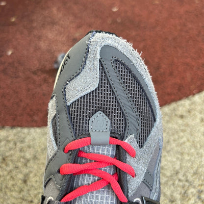 New Balance 1906U Gris Oscuro