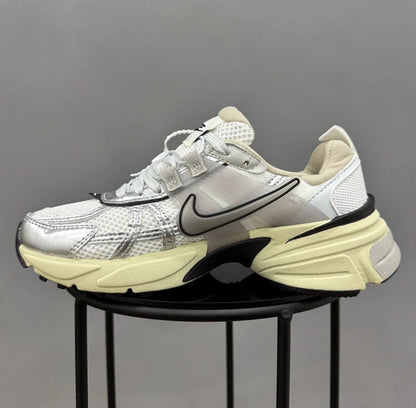 Nike V2K Run