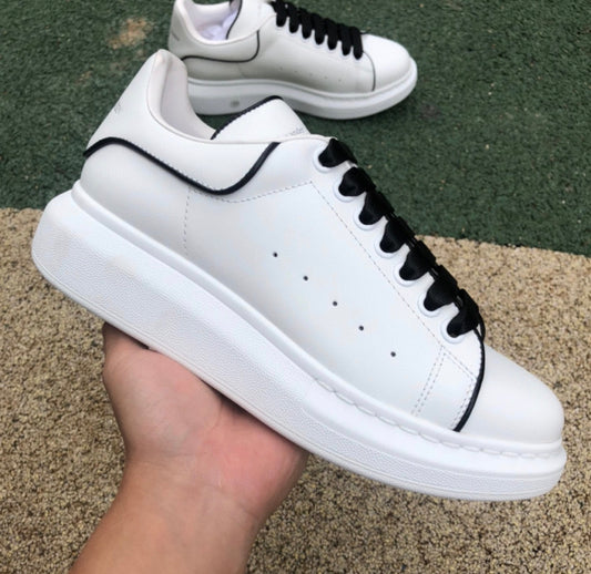 Alexander McQueen Línea Negra