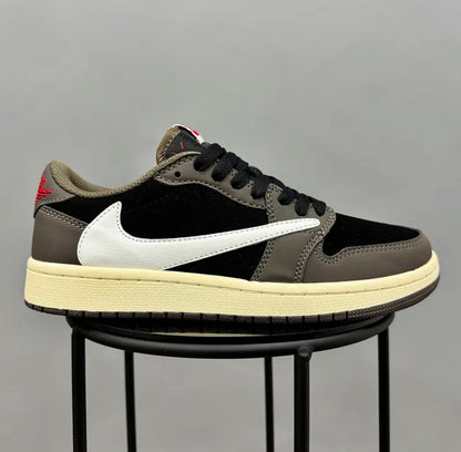 Jordan Retro 1 Low Travis Scott Brown