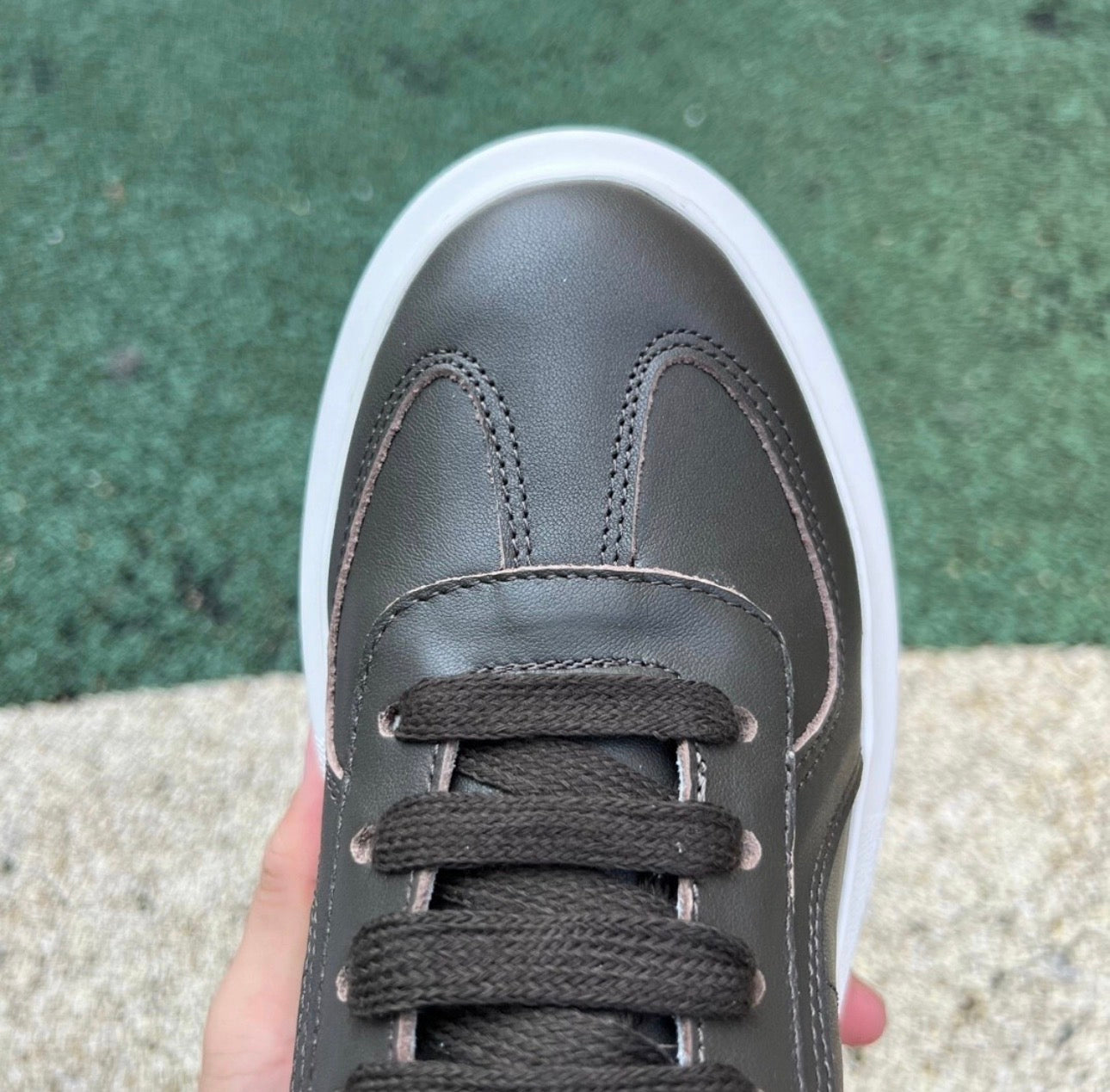 Alexander McQueen Marrón Suela Blanca