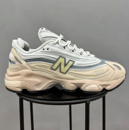 New Balance 1000 Gris