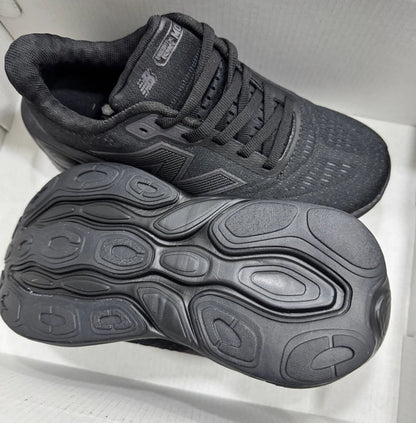 New Balance Fresh Foam More Black