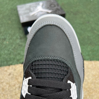 Jordan Retro 4 Fear