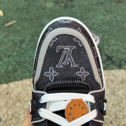 Louis Vuitton Trainer Gris