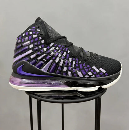 Nike Lebron 17 Purpple Black