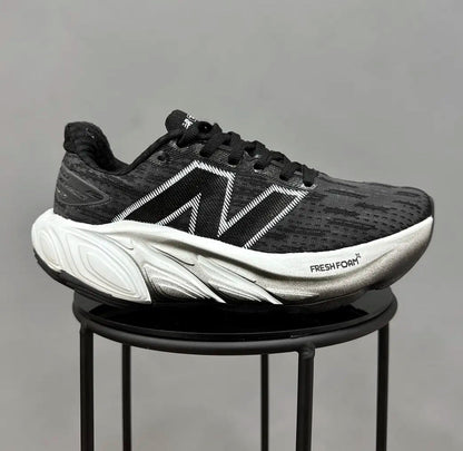 New Balance Fresh Foam Balos Negro
