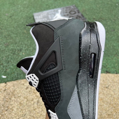 Jordan Retro 4 Fear