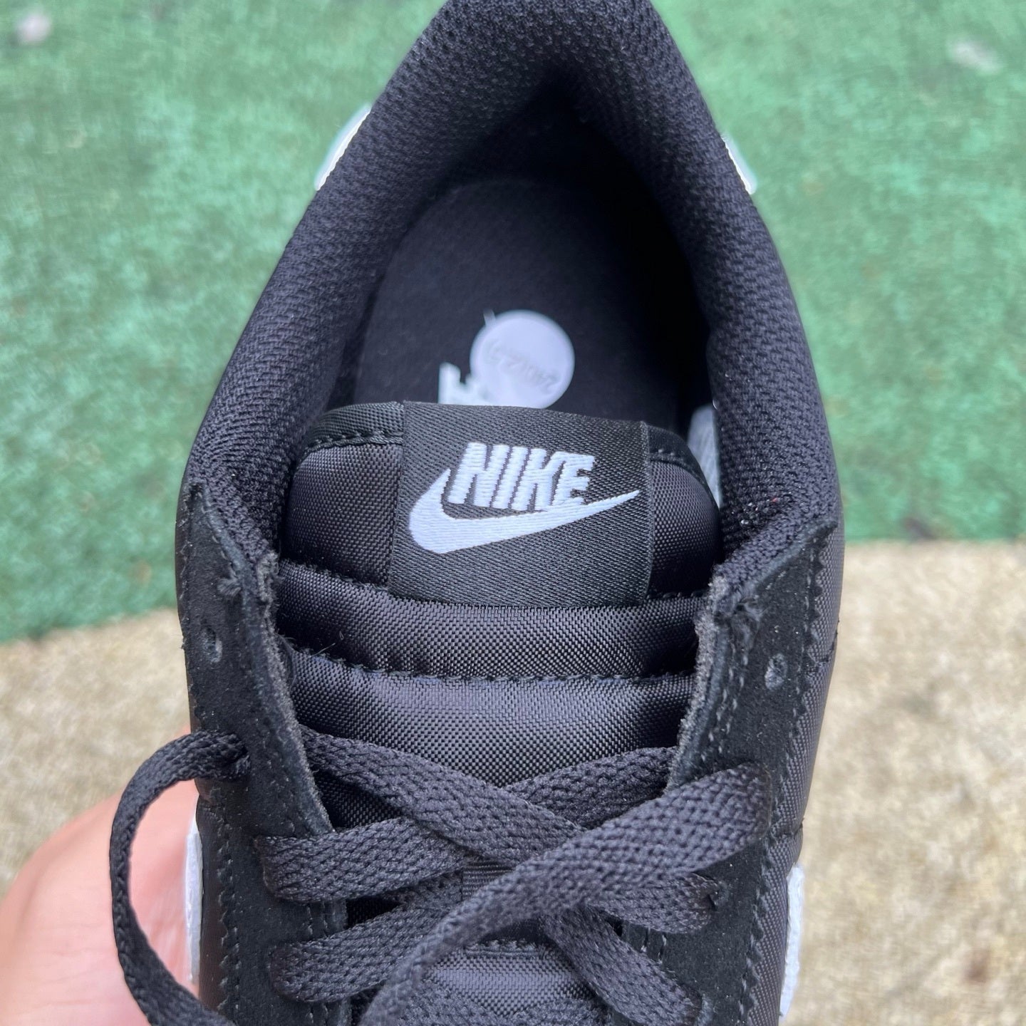 Nike Cortez Blanco y Negro