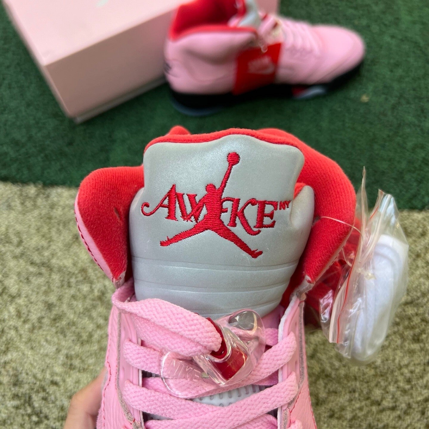 Jordan Retro 5 Awake Rosa