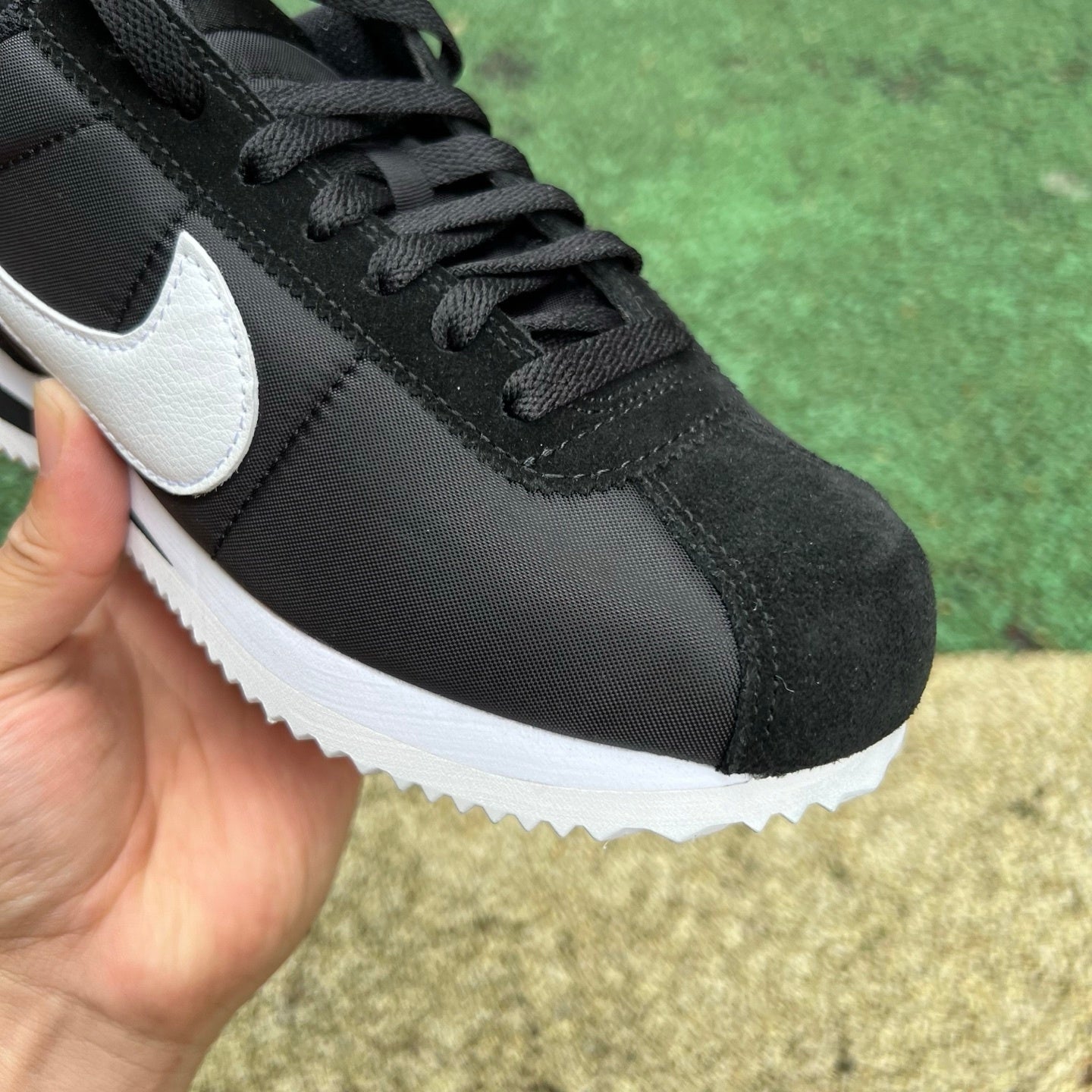 Nike Cortez Blanco y Negro