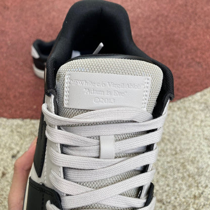 Off White Low Tops Negro y Blanco