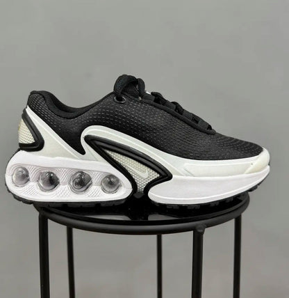 Nike Air Dn White Black