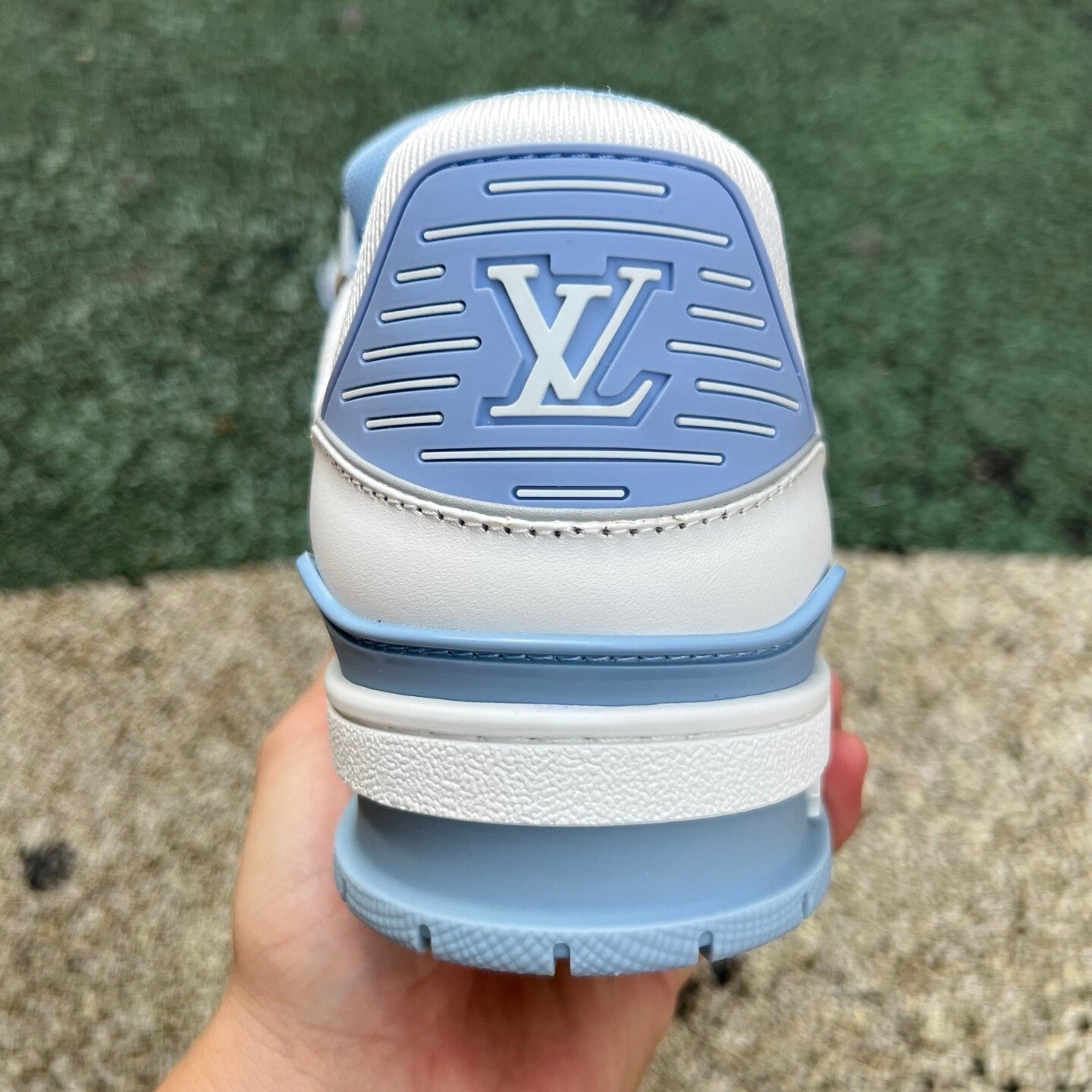Louis Vuitton Trainer Azul Cielo