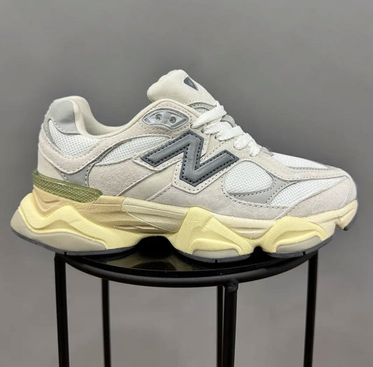 New Balance 9060 Beige Gris