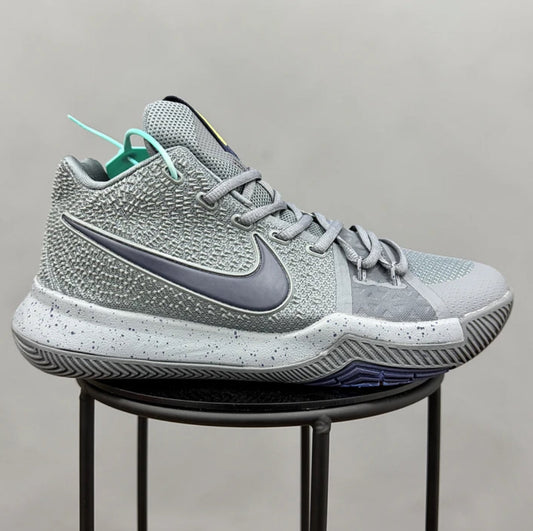 Nike Kyrie 3 New Grey