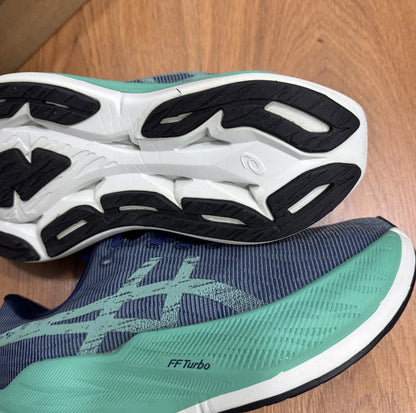 Asics Superblast Green